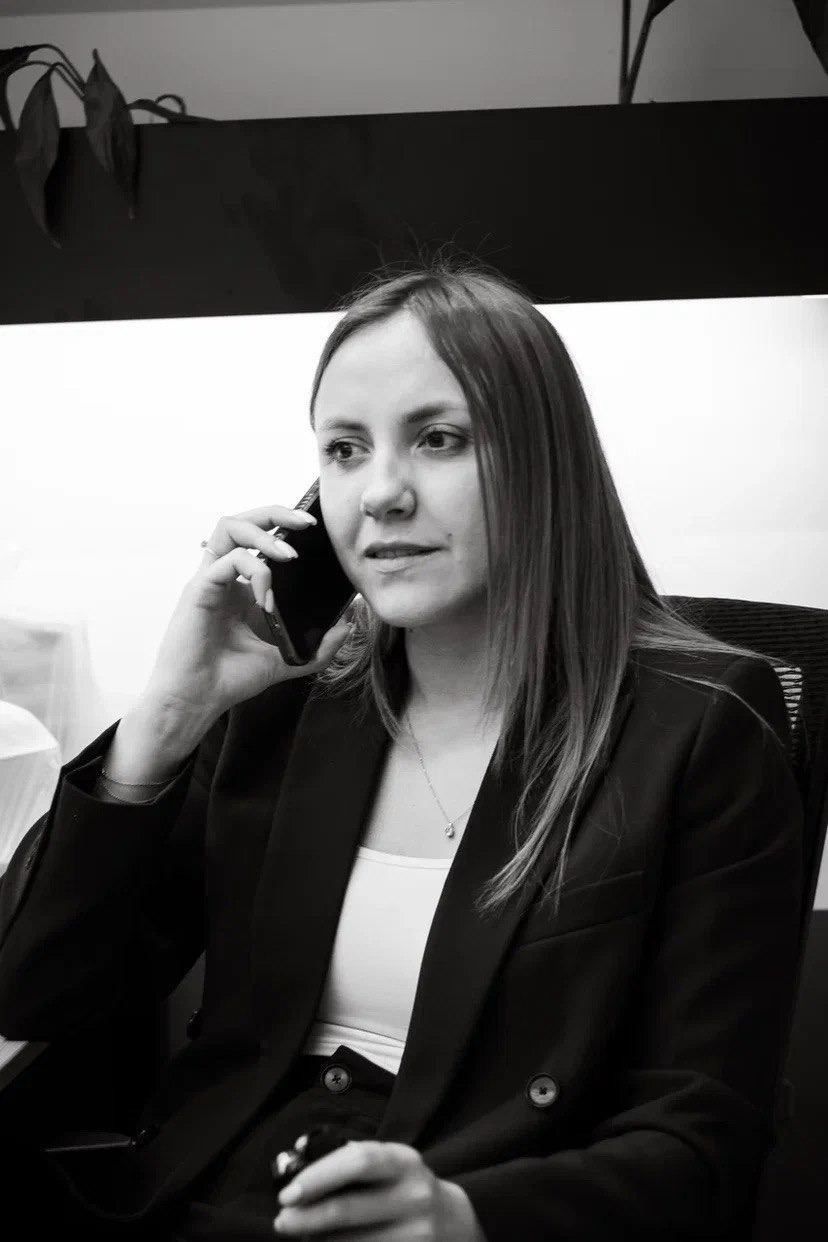 Портрет: вайб-кодер за работой